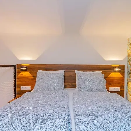 Apartment S37 Luxury Downtown Budapest